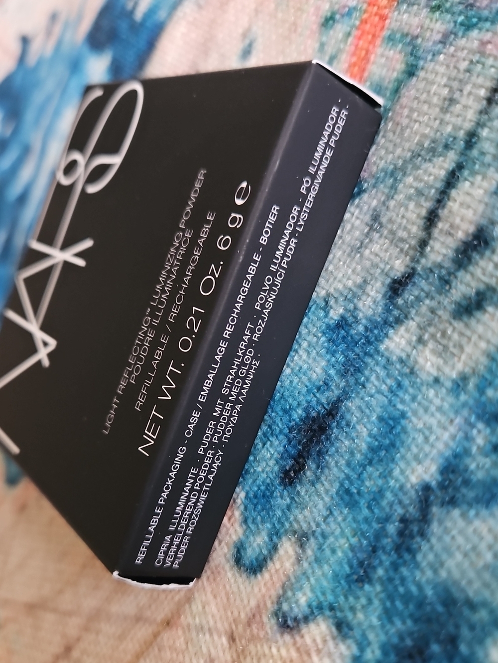 NARS Light Reflecting Luminizing Powder Euros - Picture 8 of 12